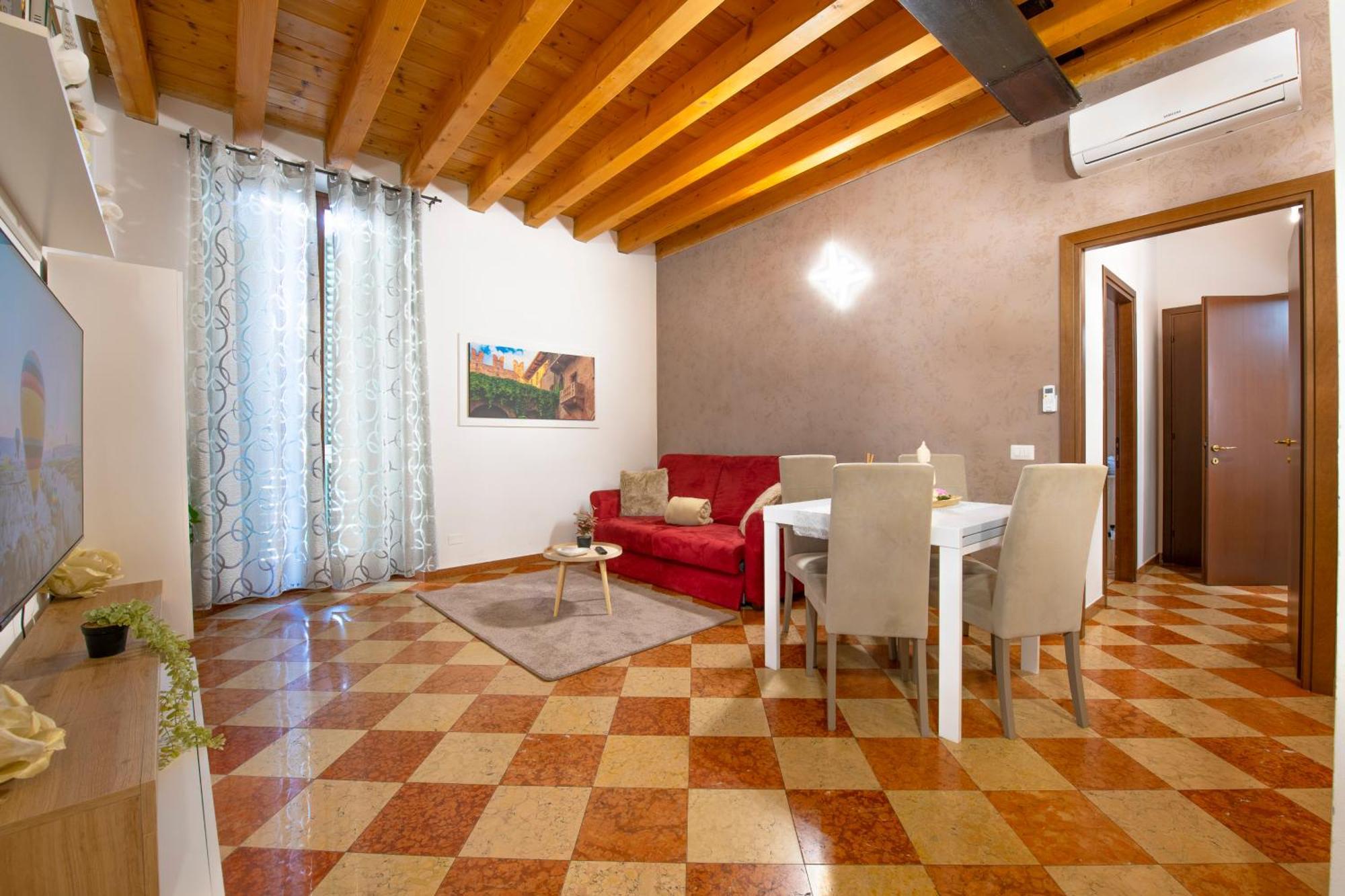 Arena Suite Mazzini Verona Centro Buitenkant foto