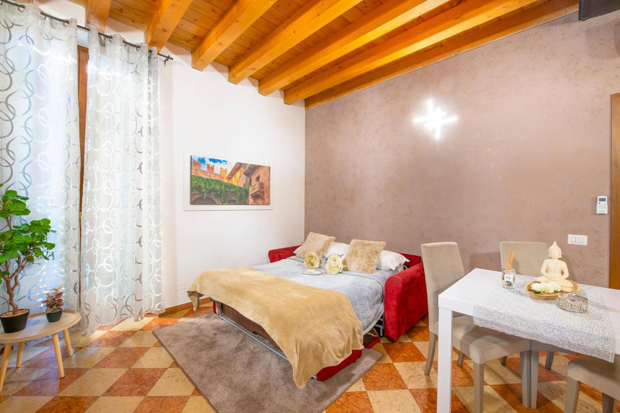 Arena Suite Mazzini Verona Centro Buitenkant foto
