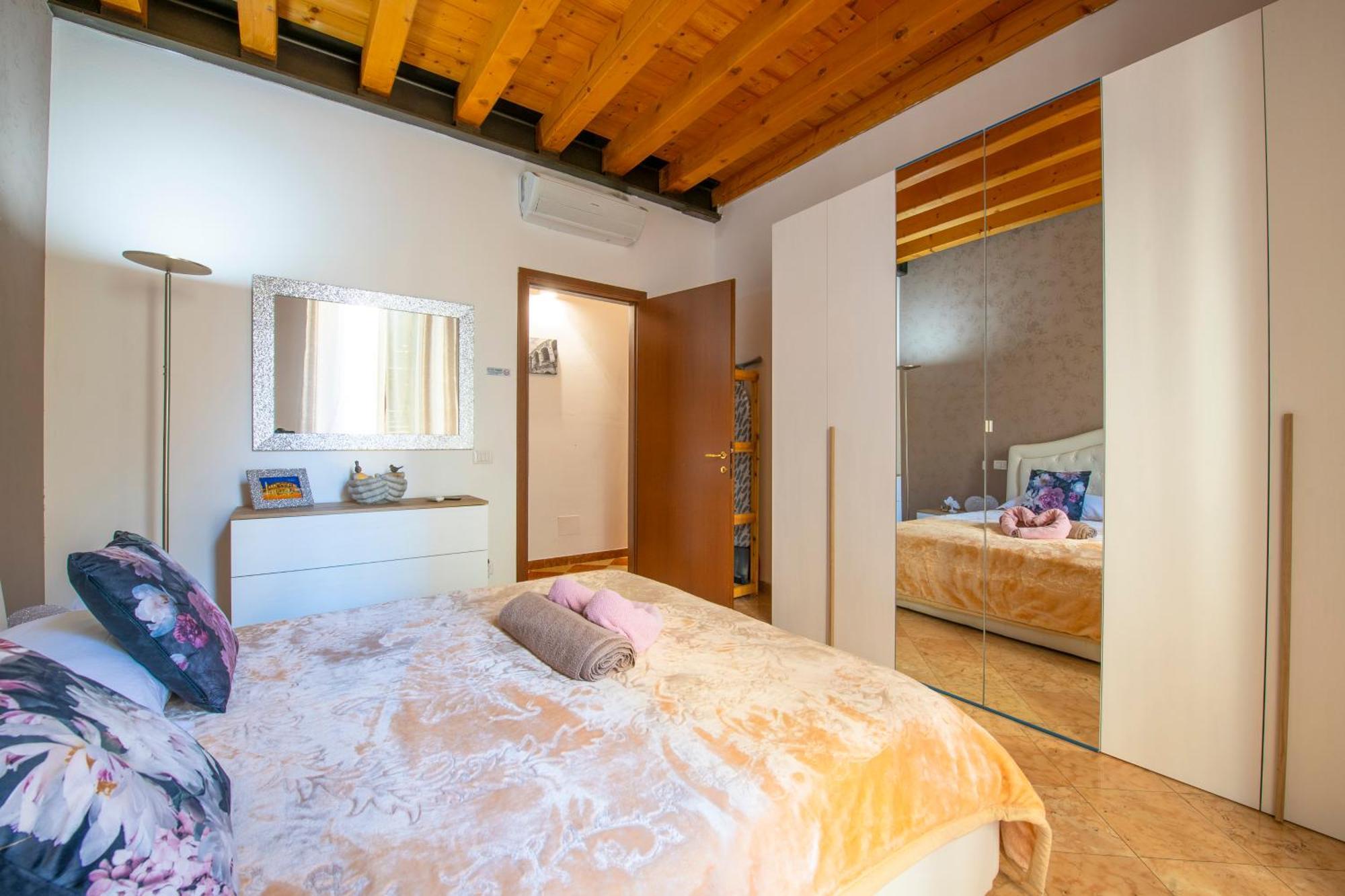 Arena Suite Mazzini Verona Centro Buitenkant foto